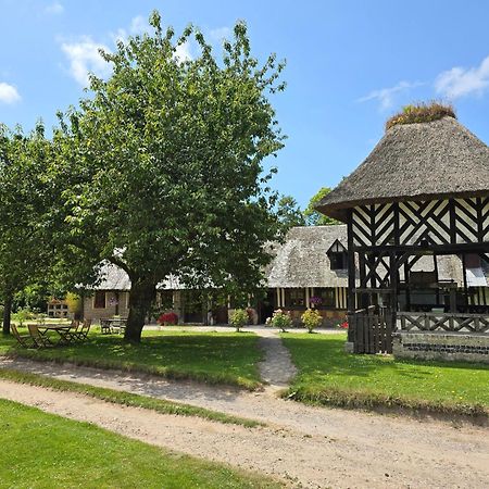 La Ferme Chevalier Hotel เอคโมวิลล์ ภายนอก รูปภาพ