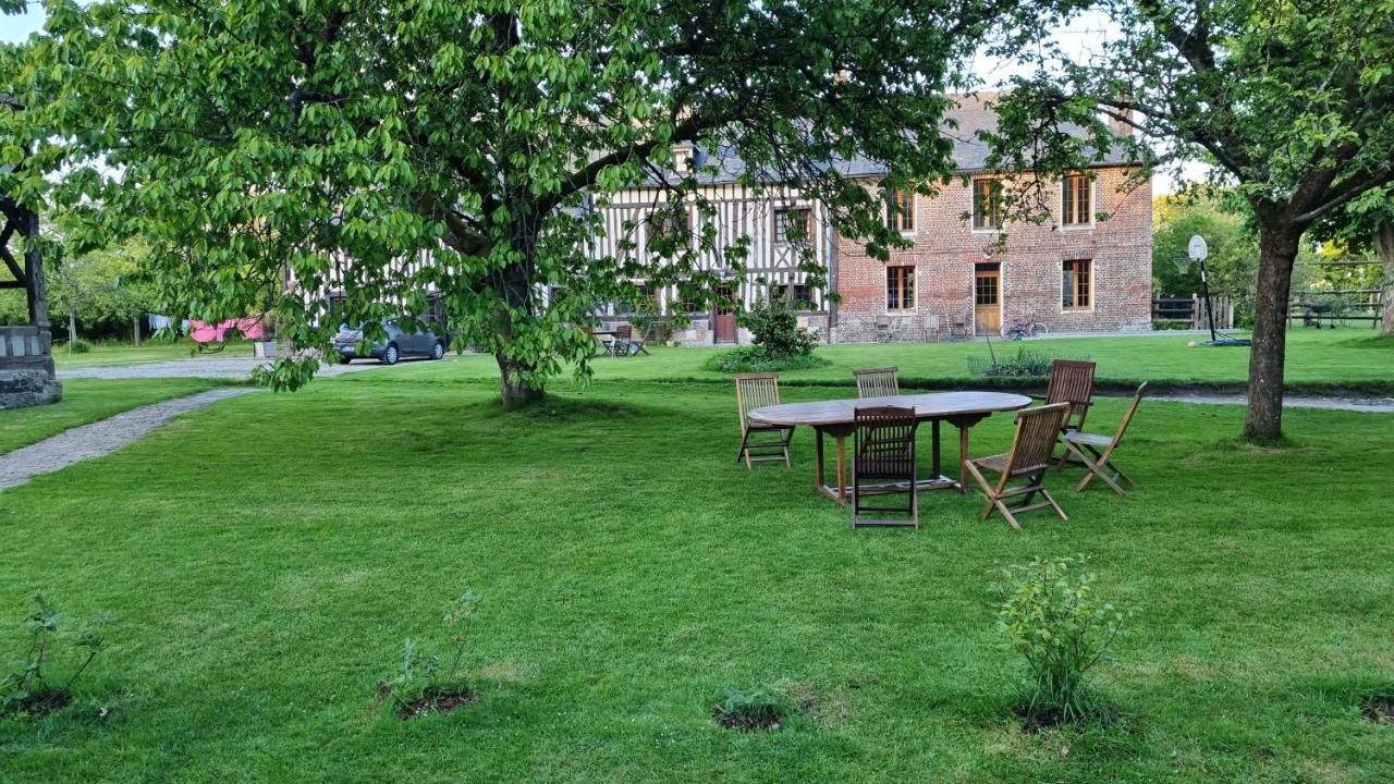 La Ferme Chevalier Hotel เอคโมวิลล์ ภายนอก รูปภาพ