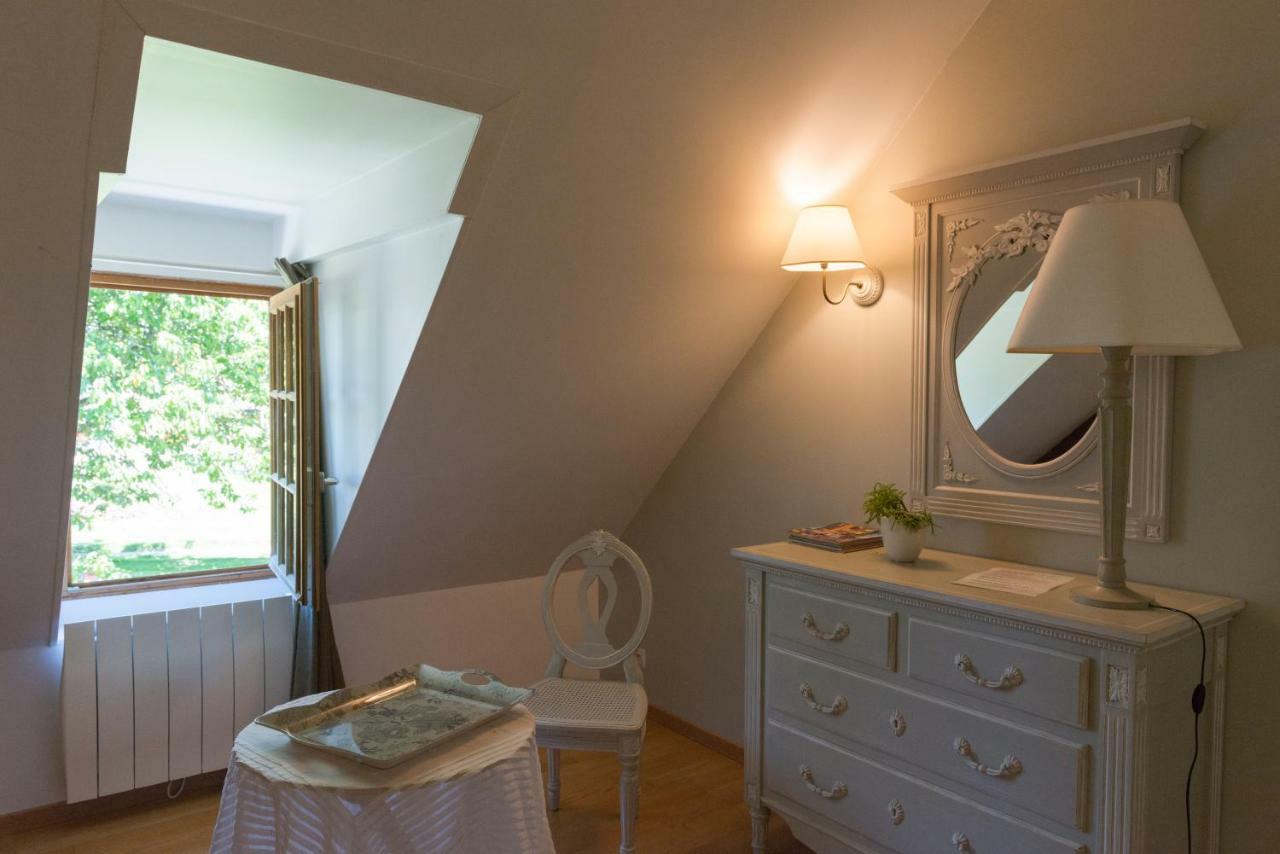 La Ferme Chevalier Hotel เอคโมวิลล์ ภายนอก รูปภาพ